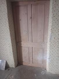 Porte in legno massello rustico