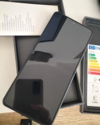 Samsung Z flip 8 256gb