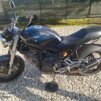 Ducati Monster 750 - 2000