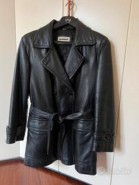 giacca da donna in vera pelle di colore nero