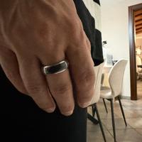 Black Friday50% Anello Breil acciaio e pelle nera.