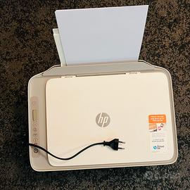 Stampante HP Deskjet 2700e