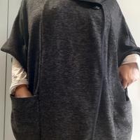 Poncho oversize grigio antracite – Made in Italy