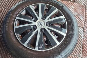 Ruote cerchi di ferro gommati 195 60 R15 5x110