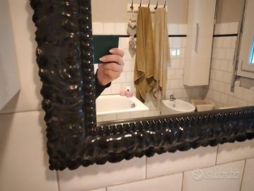 specchio con cornice