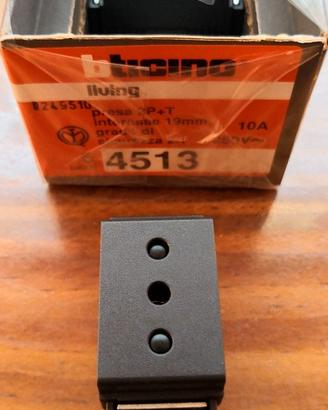 Presa 10A Bticino Living Classic art. 4513