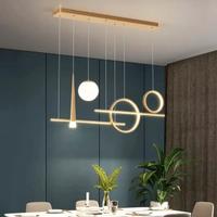 Lampadario led di Design, colore oro.