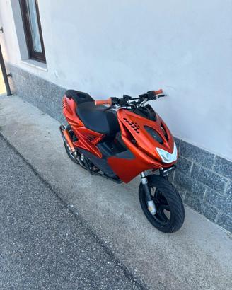 aerox 70