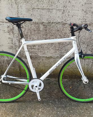 bicicletta scatto fisso