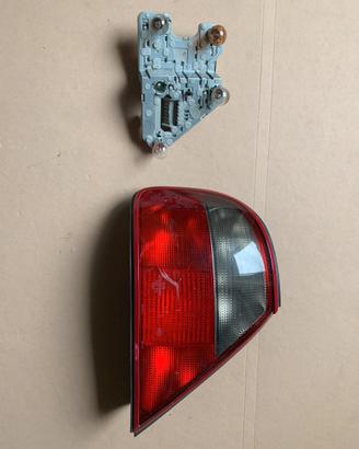 Fanalino posteriore Jaguar X300
