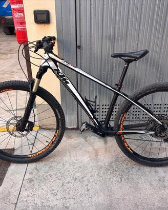 Ktm myroon carbon