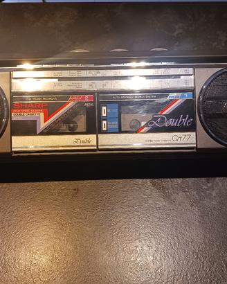 Stero radio cassette aux Sharp QT-77HB portabile