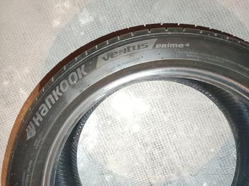Pneumatici auto Hankook Ventus Prime4 215/45 R17 9