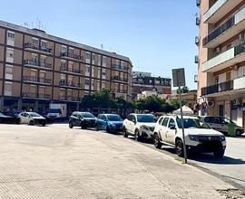 Rif.D06153| negozio siracusa