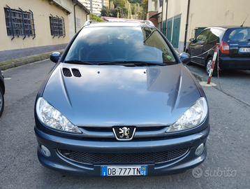 Peugeot 206 unico proprietario 30 mila km