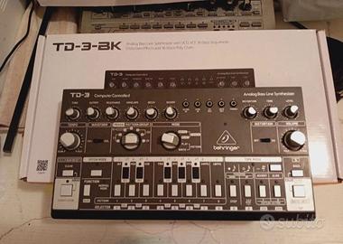 Behringer TD 3 analog bass synth 