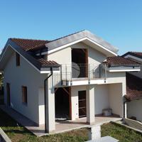 VILLA SINGOLA A GIAVENO