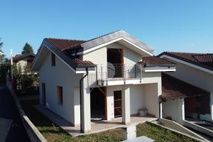VILLA SINGOLA A GIAVENO
