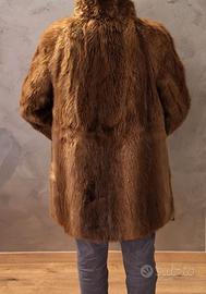 Pelliccia e colbacco castoro