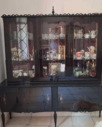Stile veneziano - Credenza con specchiera e vetrin