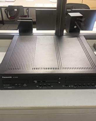 centralino Panasonic KX-N5500 + telefono panasonic