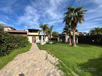 Villa a schiera A Campofelice di Roccella