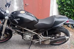 Ducati Monster 600 dark carburatori