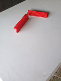 Parallele in plastica calamitate per morse