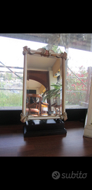 Specchio da appoggio con base