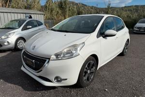 Peugeot 208  1.4  diesel