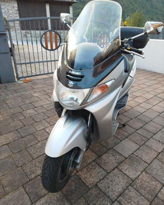 Suzuki Burgman an 250