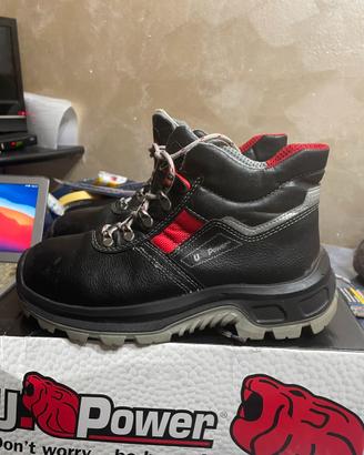 Scarpe antinfortunistiche