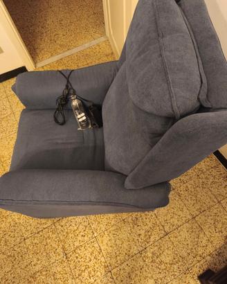 Poltrona elettrica per anziani