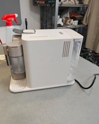 macchina caffè Nespresso DeLonghi 