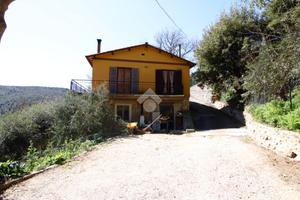 CASA INDIPENDENTE A ROCCANTICA