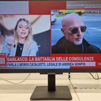 Samsung tv 24" smart wifi 2 anni garanzia Italia