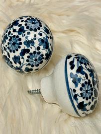 Set da 2 pomelli in ceramica dipinta