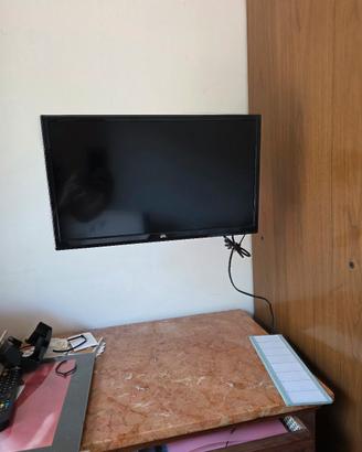 televisione 20 pollici con staffa a muro 