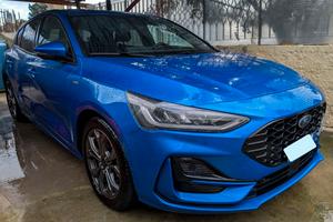 Ford Focus ST-Line X Mild Hybrid 155CV 15.000km