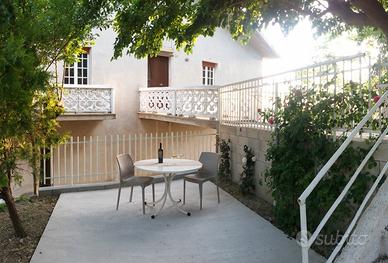 Casa "il Gelso" immersi nel verde a 10 min dal Mar