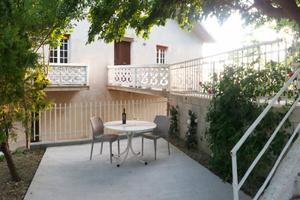 Casa "il Gelso" immersi nel verde a 10 min dal Mar