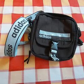 Borsa tracolla Adidas. 