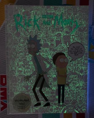 Artbook Rick and Morty Glow in the dark