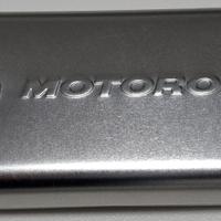 Scatola in alluminio con logo Motorola