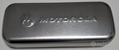 Scatola in alluminio con logo Motorola