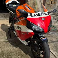CBR 600rr anno 2006