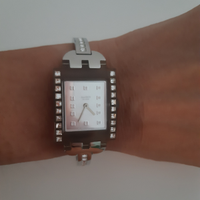 Orologio Swatch da donna con brillantini