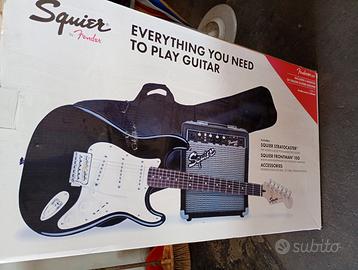 Chitarra Elettrica Squier Fender Come Nuova