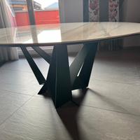 Tavolo skorpio cattelan