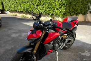 Ducati Streetfighter V2 2026 ACCESSORIATISSIMA